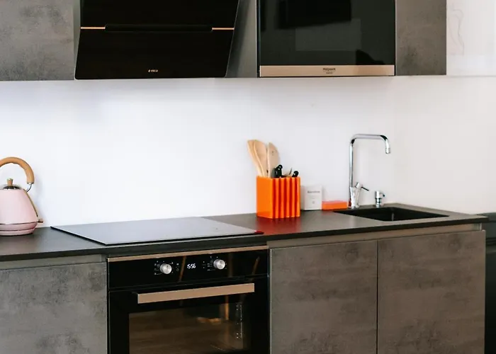 Le Mademoisel' - 2 Pieces - De Gamme - Capitole *